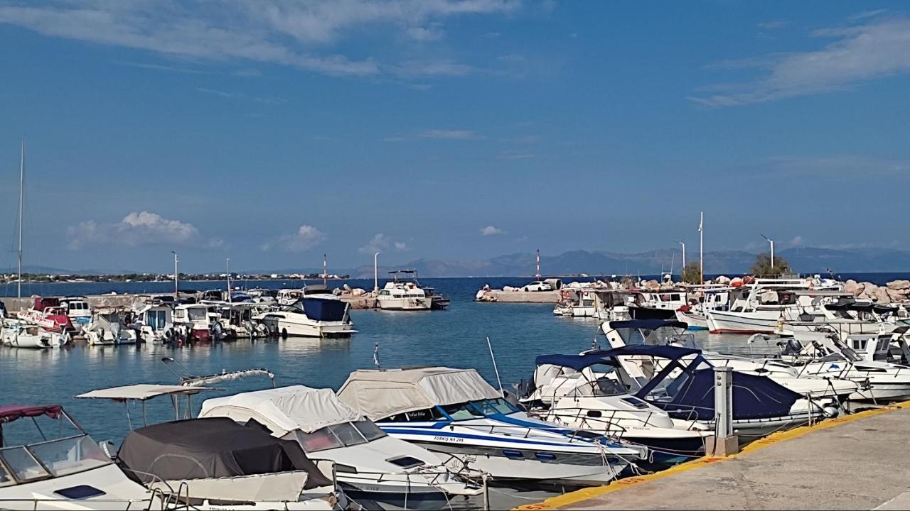 Апартаменти Beautiful Choice - Near Athens Airport - 50M From The Sea - Iq+ Артеміда Екстер'єр фото