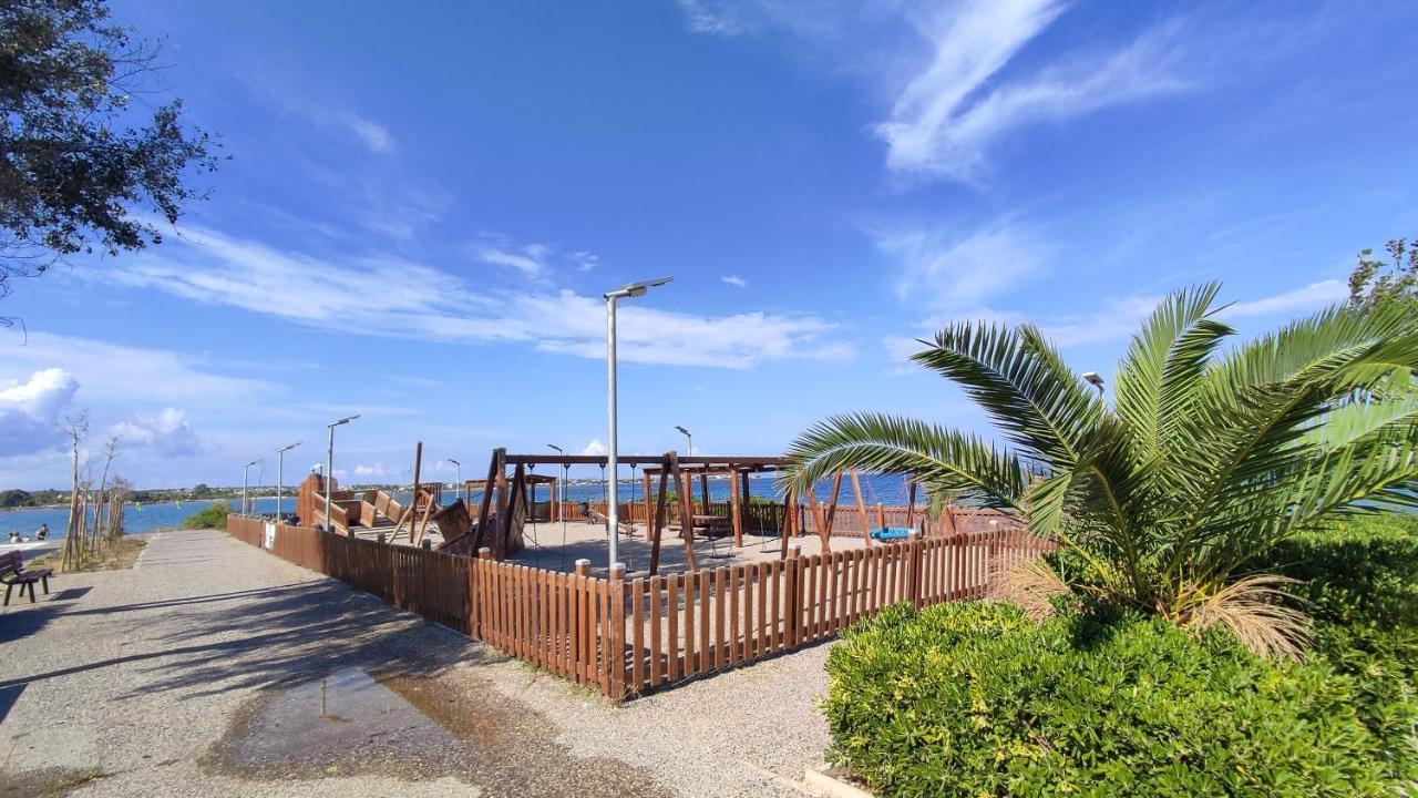 Апартаменти Beautiful Choice - Near Athens Airport - 50M From The Sea - Iq+ Артеміда Екстер'єр фото