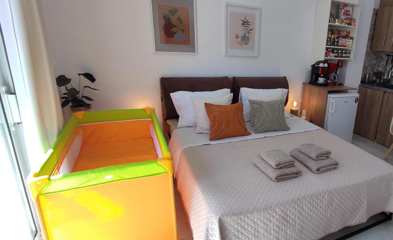 Апартаменти Beautiful Choice - Near Athens Airport - 50M From The Sea - Iq+ Артеміда Екстер'єр фото