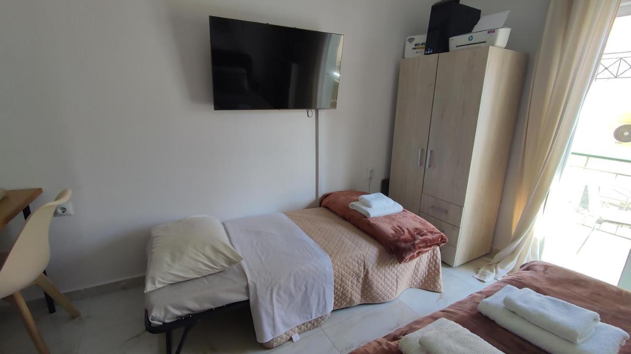 Апартаменти Beautiful Choice - Near Athens Airport - 50M From The Sea - Iq+ Артеміда Екстер'єр фото